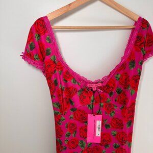 NWT Betsey Johnson Malibu Midi Dress, Rose Print
